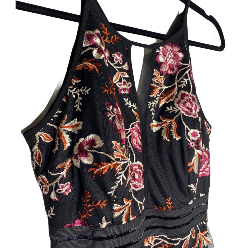 BCX Dress floral halter top v-neck dress size 11 - Picture 5 of 12